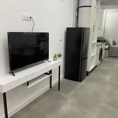 Apartman Alba , Junto Al Estadio Futbol Y Ribera *