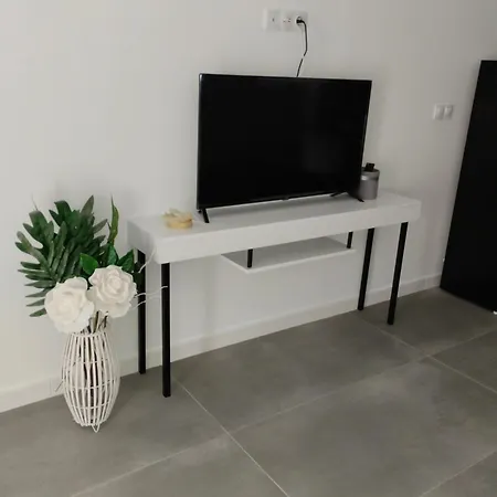 Alba , Junto Al Estadio Futbol Y Ribera