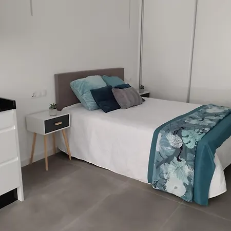 Apartment Alba , Junto Al Estadio Futbol Y Ribera *